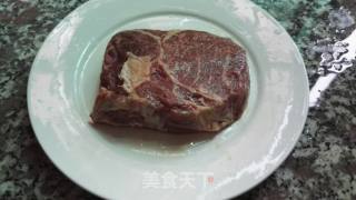 煎牛排的做法步骤：2