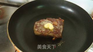 煎牛排的做法步骤：6