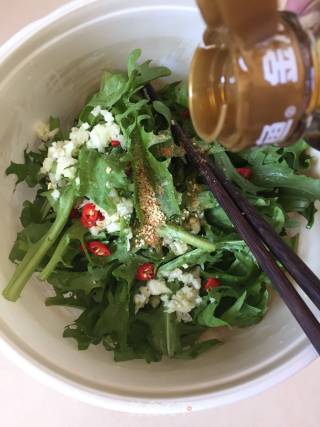 苦苣银鱼——夏季快手菜的做法步骤：5