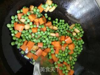 豌豆小炒的做法步骤：5