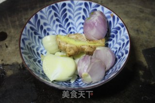 百页结焖鸡的做法步骤：2