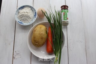 椒香土豆丝饼的做法步骤：1