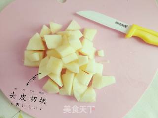 胡萝卜苹果泥的做法步骤：1