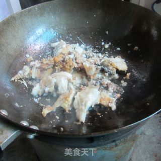 莴笋煮鱼的做法步骤：4