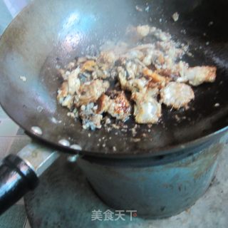 莴笋煮鱼的做法步骤：6