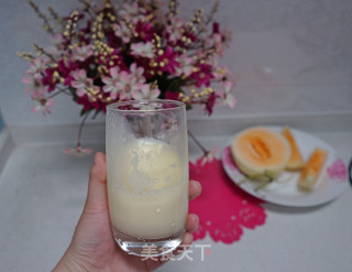 酸奶甜瓜汁、酸奶甜瓜捞的做法步骤：5