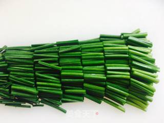 韭菜苔炒鸡蛋的做法步骤：4