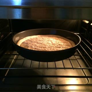 培根口蘑田园披萨的做法步骤：8