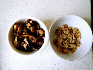 海鲜香菇饭的做法步骤：3