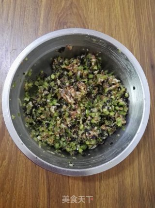青椒猪肉馅饼的做法步骤：5