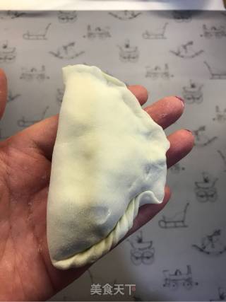媲美饭店韭菜盒子的做法步骤：9