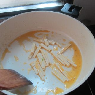 豆腐香菇丝的做法步骤：2