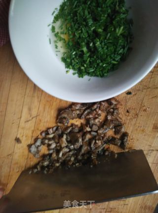 治愈孩子挑食--鳝鱼煎蛋饼的做法步骤：2