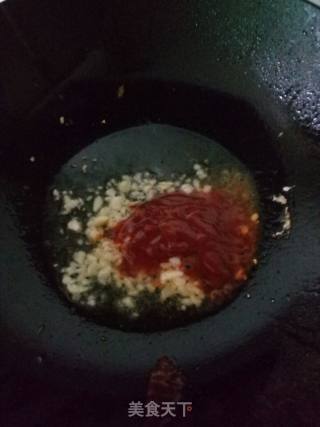 浇汁三文鱼骨的做法步骤：5