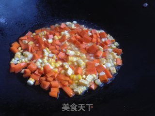 三色彩丁炒罗勒香肠的做法步骤：7