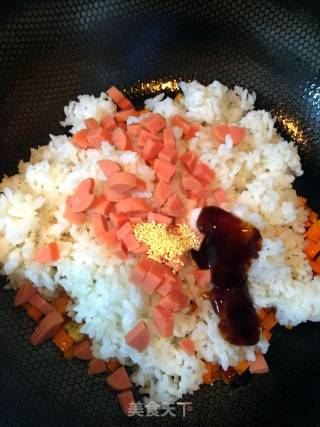 炒饭的做法步骤：7
