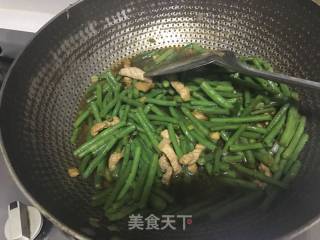 长豆角/豇豆炒肉的做法步骤：9