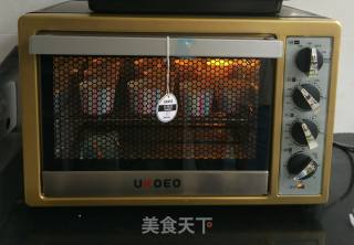 全蛋纸杯蛋糕的做法步骤：9