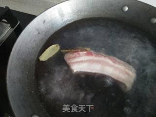 梅菜扣肉的做法步骤：4