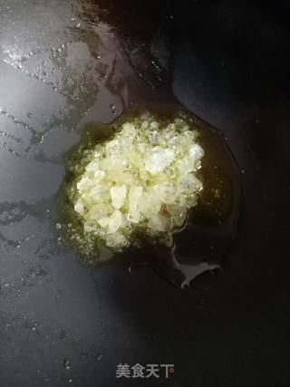 糖醋排骨的做法步骤：7