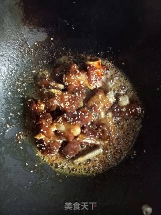 糖醋排骨的做法步骤：10