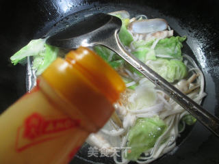 圆白菜蛏子汤面的做法步骤：4