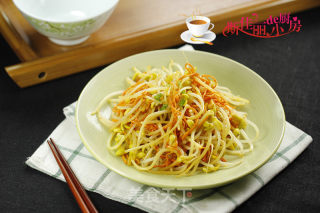 虫草花炒豆芽的做法步骤：6