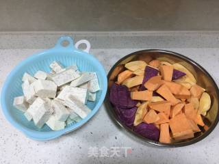 反沙芋头红薯的做法步骤：2