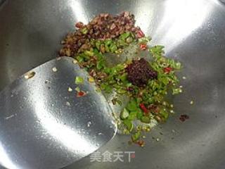 双椒肉酱香土豆粉的做法步骤：8