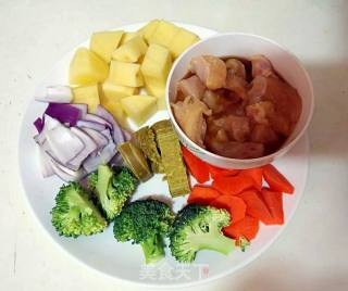 咖喱土豆鸡饭的做法步骤：1