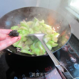 豆香比瓜丁的做法步骤：7