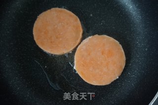 藜麦土豆三文鱼汉堡的做法步骤：3