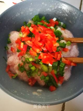 青豆冬瓜圆子汤的做法步骤：4