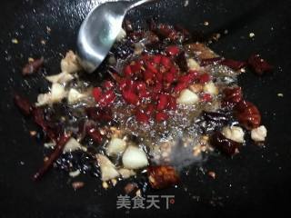 火腩炆薯仔的做法步骤：3