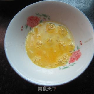 芋香蛋汤的做法步骤：2