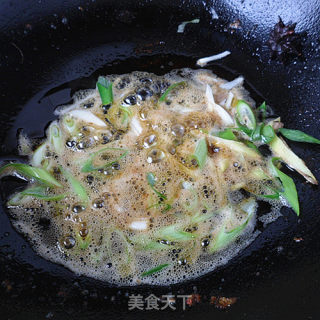 茄汁带鱼虾的做法步骤：9
