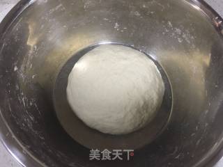 脆皮肠披萨的做法步骤：5