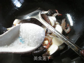 黑木耳茭白基围虾的做法步骤：9
