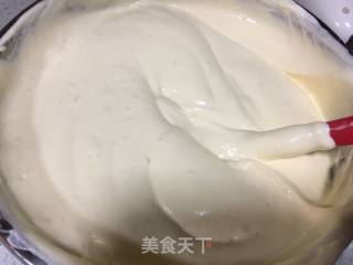 六寸圆形戚风蛋糕的做法步骤：13