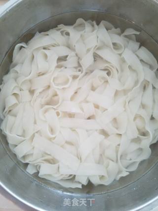 五彩香菇肉酱面的做法步骤：3