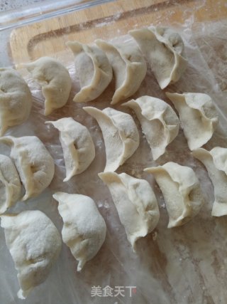 冰花煎饺（香菇猪肉馅）的做法步骤：11