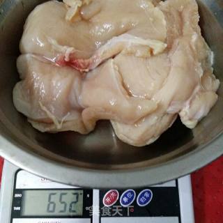 香酥炸鸡块的做法步骤：1