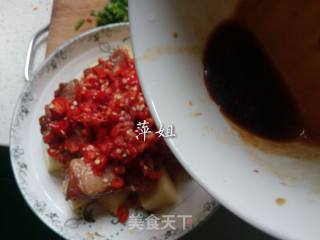 排骨蒸土豆香到骨子里的做法步骤：9