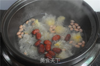 银耳南瓜补血汤的做法步骤：7