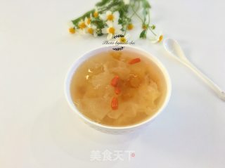 桃胶皂角米银耳羹的做法步骤：9