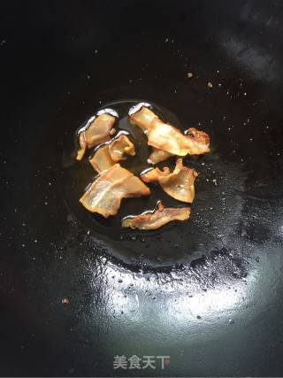红烧鳝鱼的做法步骤：2