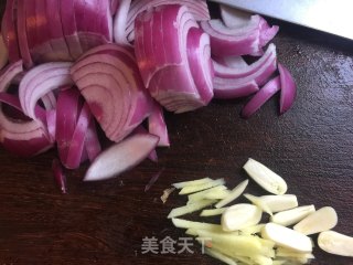 洋葱炒鳝丝的做法步骤：2