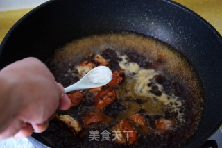 老黄瓜烧河豚鲞的做法步骤：10