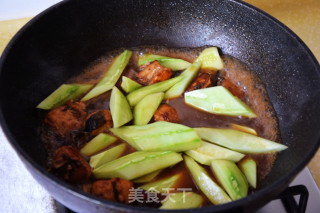 老黄瓜烧河豚鲞的做法步骤：11