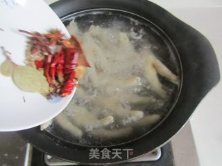 香卤凤爪的做法步骤：5